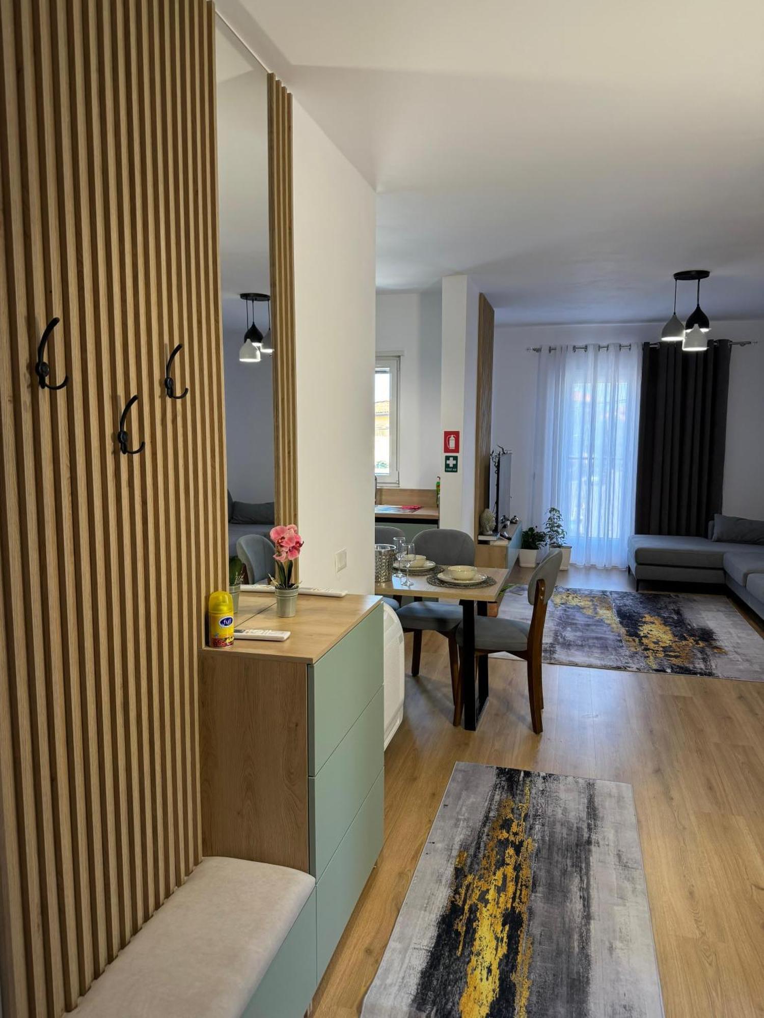 Apartment In City Center Shkodër Exterior foto